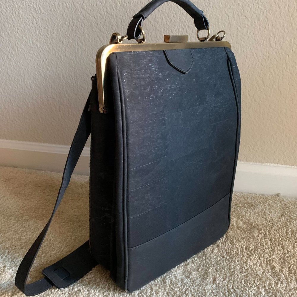 Laflore bobobark Convertible Backpack